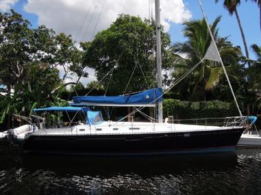 SOLD BOAT- Beneteau 445