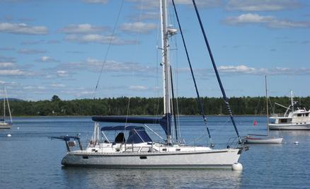 Hylas 46 