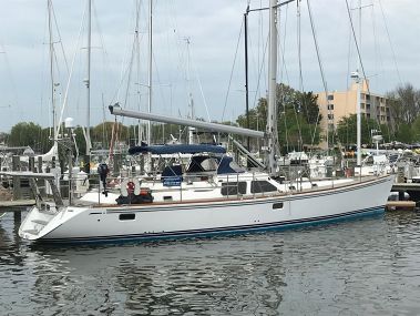 Mike McShea - Seller of Hylas 54