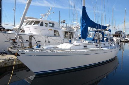 A Look at the Hylas 44