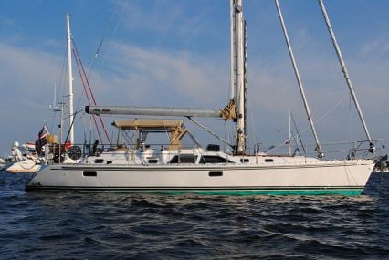 A Look at the Hylas 46